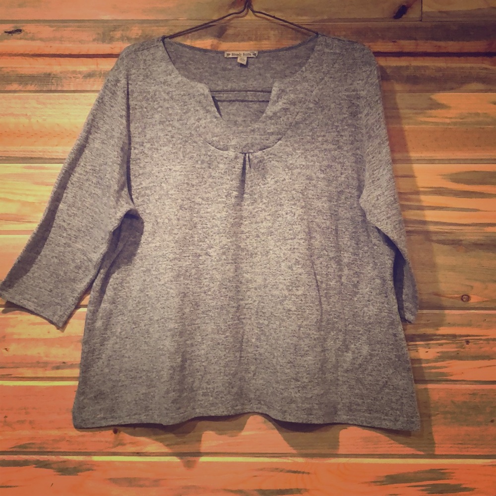 3/4 Length Sleeve Plus Top with Accent Neckline